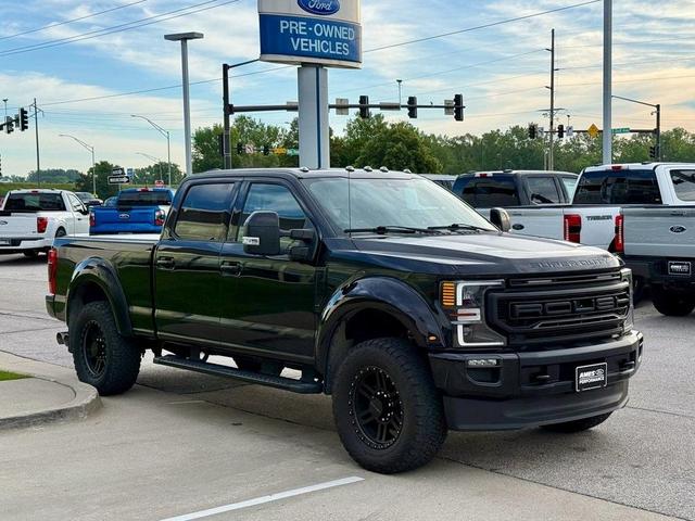 Photo of 2020 Agate Black Metallic Ford F-250