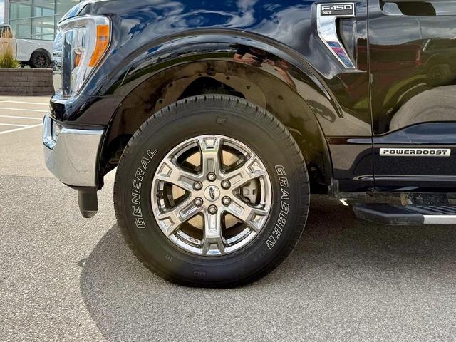 Photo of 2021 Agate Black Metallic Ford F-150