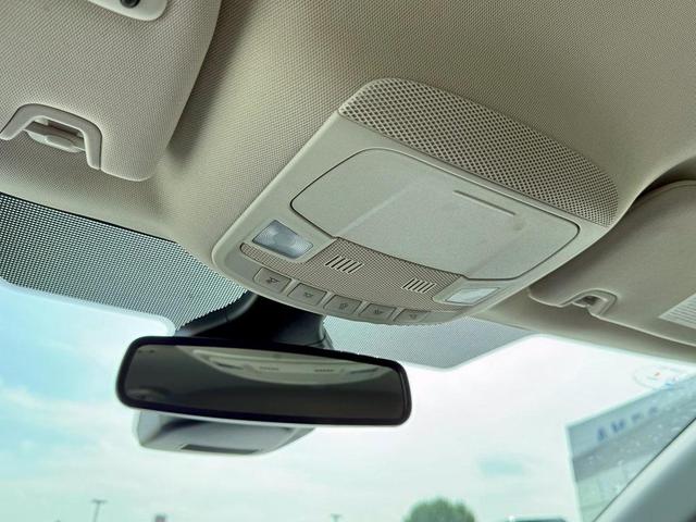 Photo of 2024 Black Metallic Ford Edge