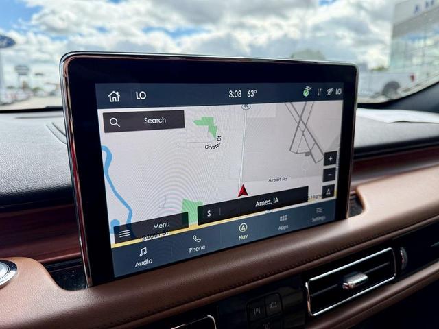 Photo of 2022 Metallic Lincoln Aviator
