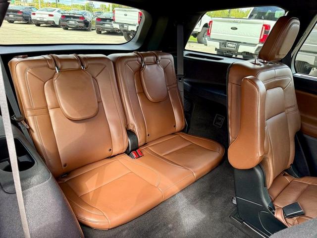 Photo of 2022 Metallic Lincoln Aviator
