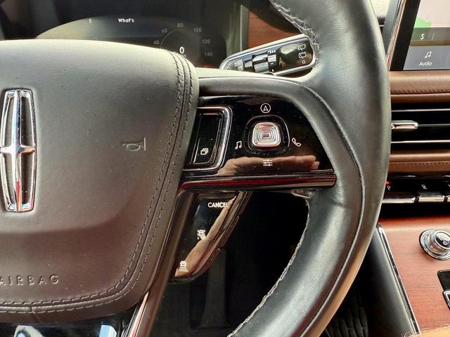 Photo of 2022 Metallic Lincoln Aviator