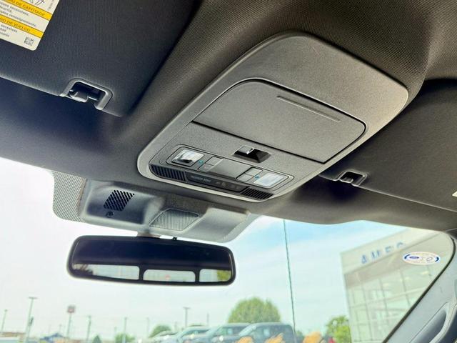 Photo of 2025 Oxford White Ford F-150