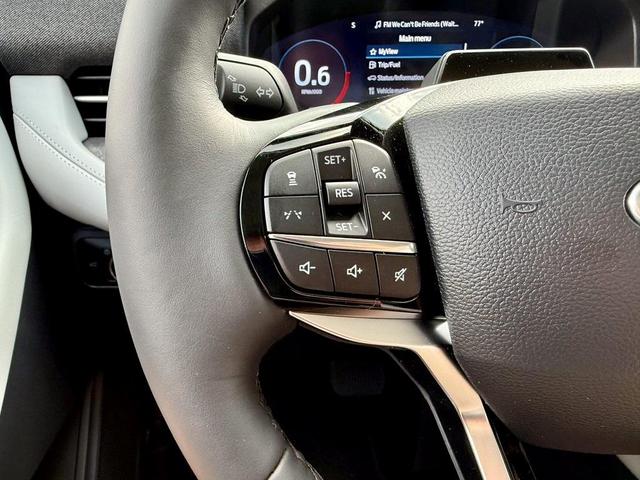 Photo of 2025 Agate Black Metallic Ford Explorer