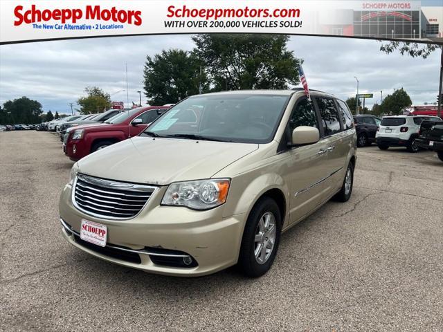 2011 Chrysler Town & Country