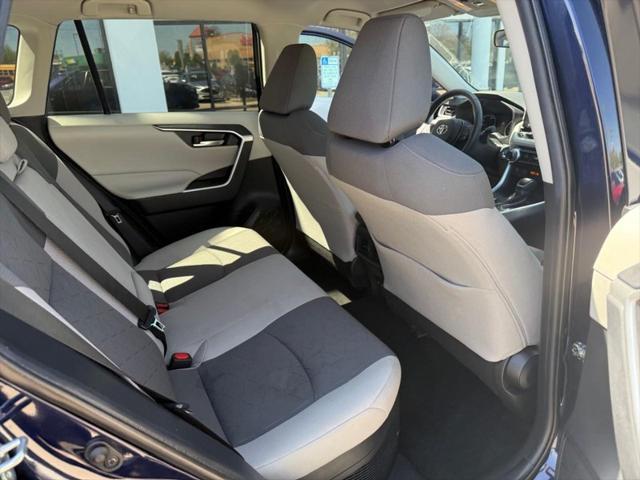 Photo of 2020 BLUE Toyota RAV4 Hybrid