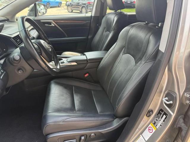 Photo of 2019 SILVER Lexus RX 350L