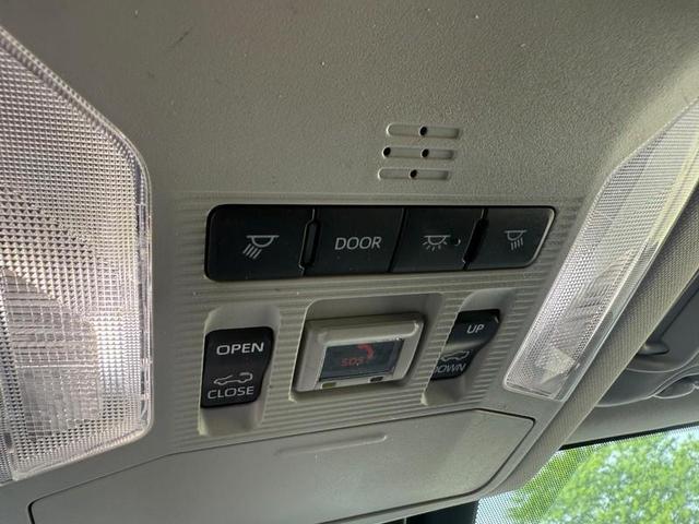 Photo of 2023 Midnight Black Metallic Toyota RAV4 Hybrid