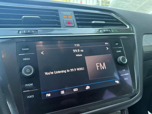 Photo of 2018 WHITE Volkswagen Tiguan