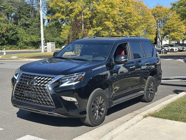 Photo of 2023 Black Onyx Lexus GX 460