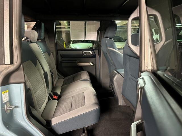 Photo of 2021 Gray Metallic Ford Bronco