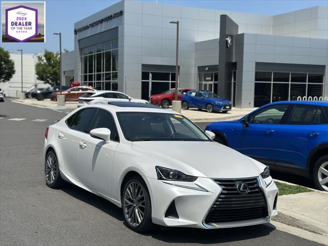 2017 Lexus Is 300