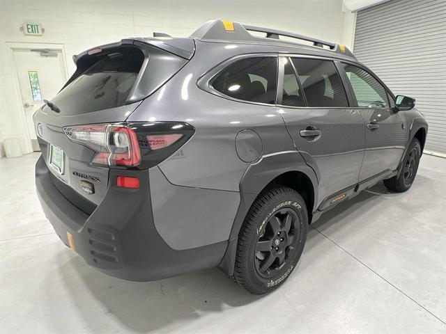 Photo of 2025 Magnetite Gray Metallic Subaru Outback