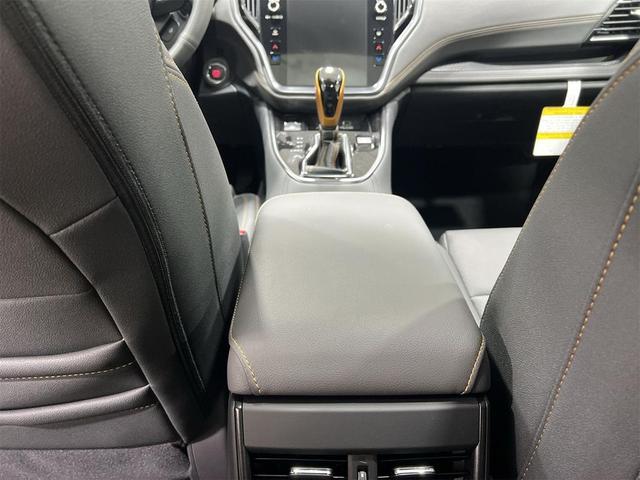 Photo of 2025 Magnetite Gray Metallic Subaru Outback