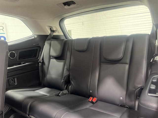 Photo of 2024 Ice Silver Metallic Subaru Ascent