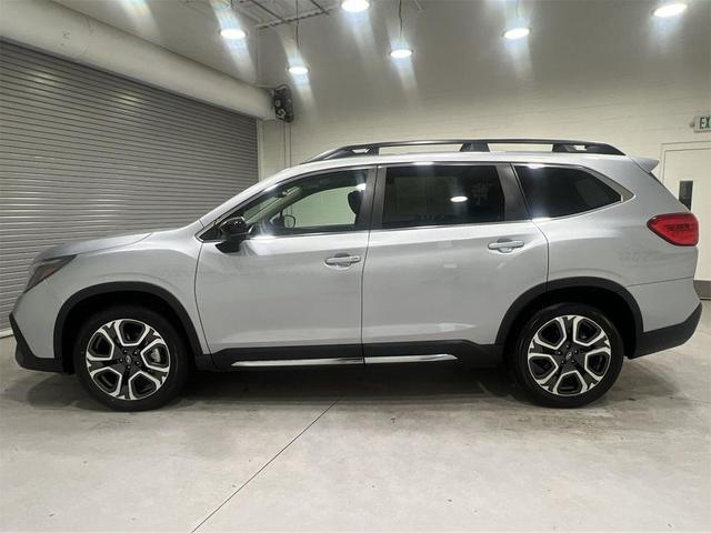Photo of 2024 Ice Silver Metallic Subaru Ascent