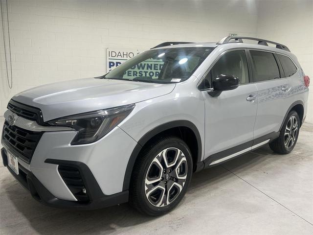 Photo of 2024 Ice Silver Metallic Subaru Ascent