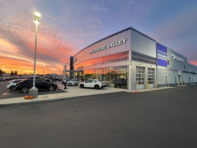 Photo of 2025 Crystal White Pearl Subaru Outback