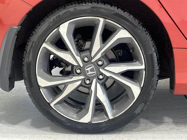 Photo of 2020 Burnt Orange Honda Civic