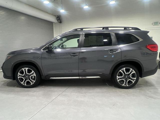 Photo of 2024 Magnetite Gray Metallic Subaru Ascent