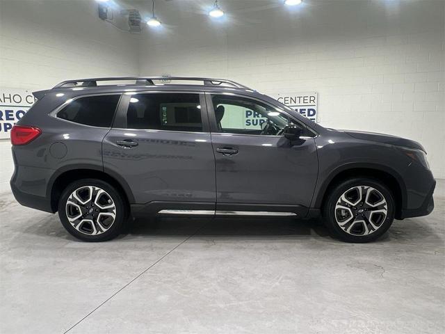 Photo of 2024 Magnetite Gray Metallic Subaru Ascent