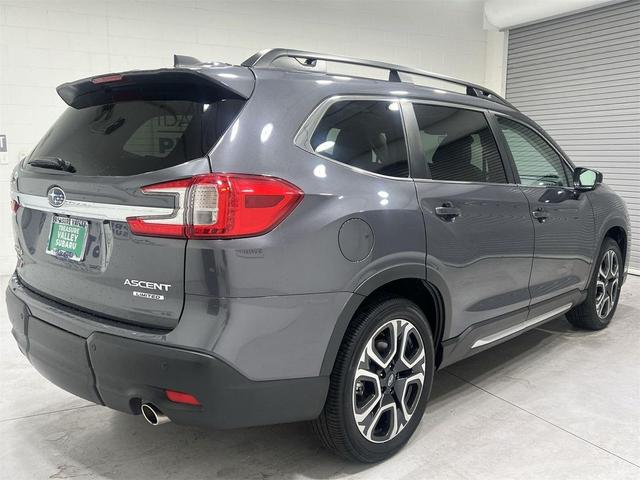 Photo of 2024 Magnetite Gray Metallic Subaru Ascent
