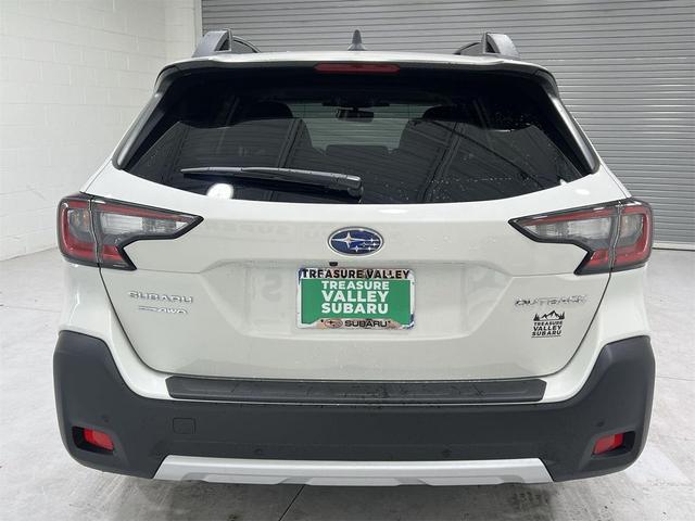 Photo of 2025 Crystal White Pearl Subaru Outback