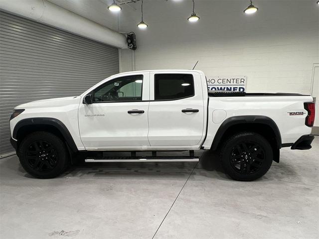 Photo of 2024 Summit White Chevrolet Colorado