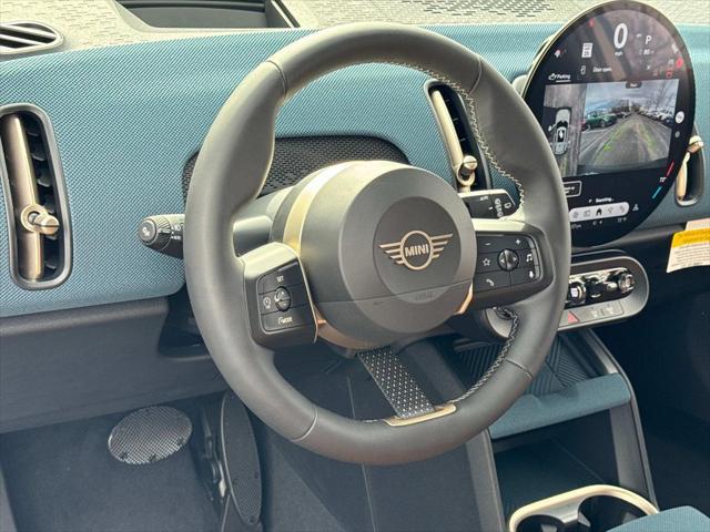 Photo of 2025 Nanuq White Metallic MINI Countryman
