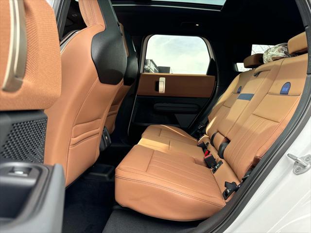 Photo of 2025 Nanuq White Metallic MINI Countryman