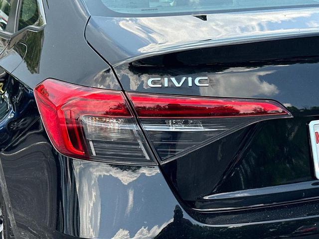 Photo of 2023 Crystal Black Pearl Honda Civic
