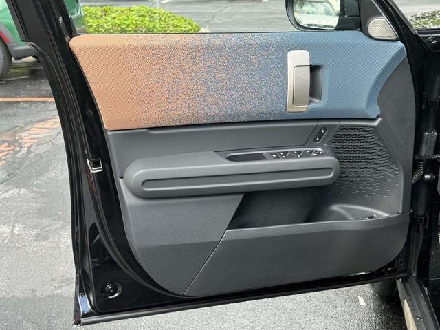Photo of 2025 Midnight Black II Metallic MINI Countryman