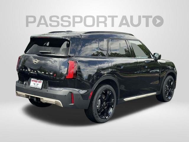 Photo of 2025 Midnight Black II Metallic MINI Countryman