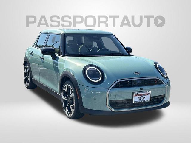 Photo of 2026 Ocean Wave Green Metallic MINI Hardtop