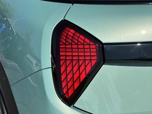 Photo of 2026 Ocean Wave Green Metallic MINI Hardtop