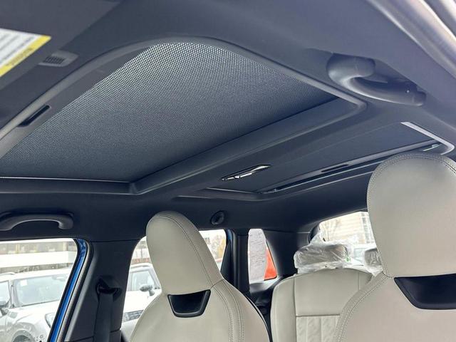 Photo of 2025 Icy Sunshine Blue MINI Hardtop