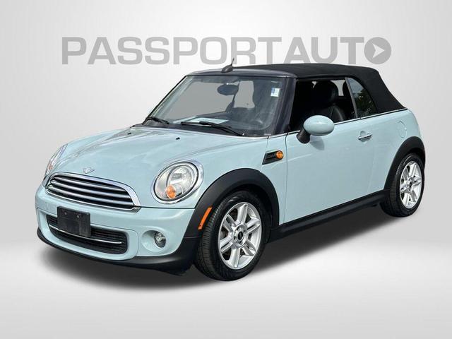 Photo of 2013 Ice Blue MINI Convertible