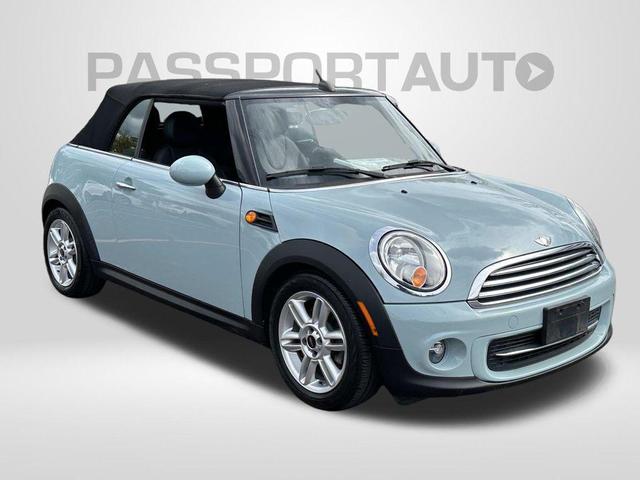 Photo of 2013 Ice Blue MINI Convertible