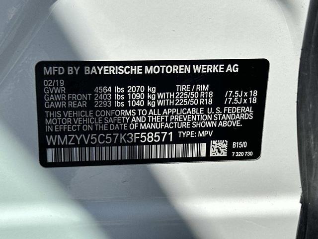 Photo of 2019 Light White MINI Countryman