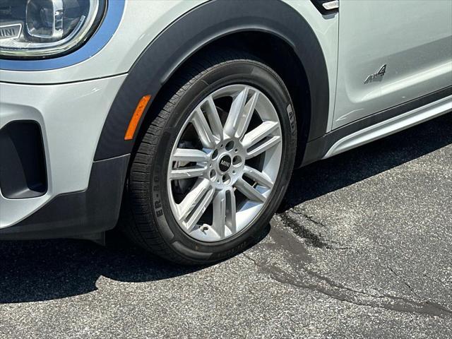 Photo of 2022 White Silver Metallic MINI Countryman