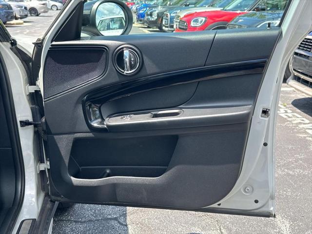 Photo of 2022 White Silver Metallic MINI Countryman