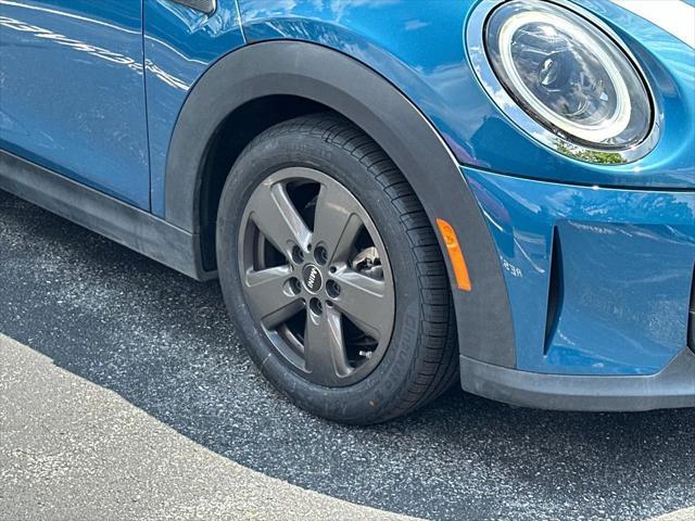 Photo of 2022 Island Blue Metallic MINI Hardtop