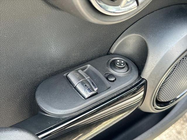 Photo of 2022 Island Blue Metallic MINI Hardtop