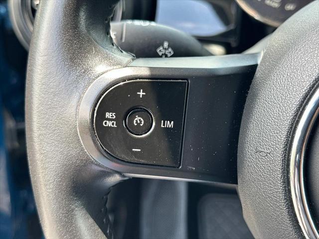 Photo of 2022 Island Blue Metallic MINI Hardtop