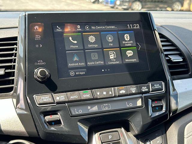 Photo of 2021 Gray Honda Odyssey
