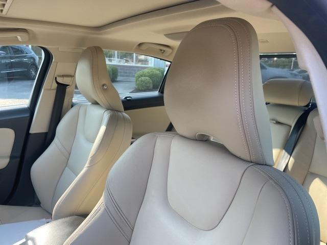 Photo of 2017 Black Volvo S60