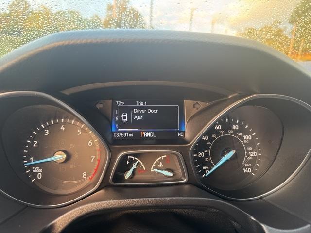 Photo of 2018 Ingot Silver Ford Focus