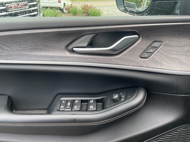Photo of 2023 Diamond Black Jeep Grand Cherokee