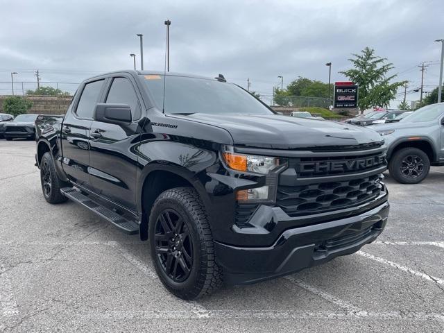 Photo of 2022 Black Chevrolet Silverado 1500