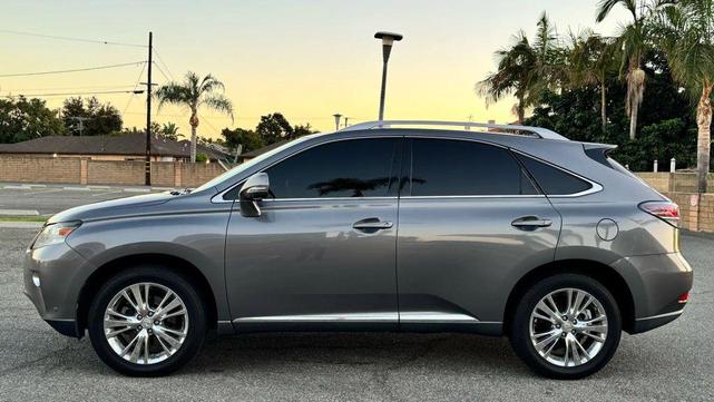 Photo of 2013 Gray Toyota Venza